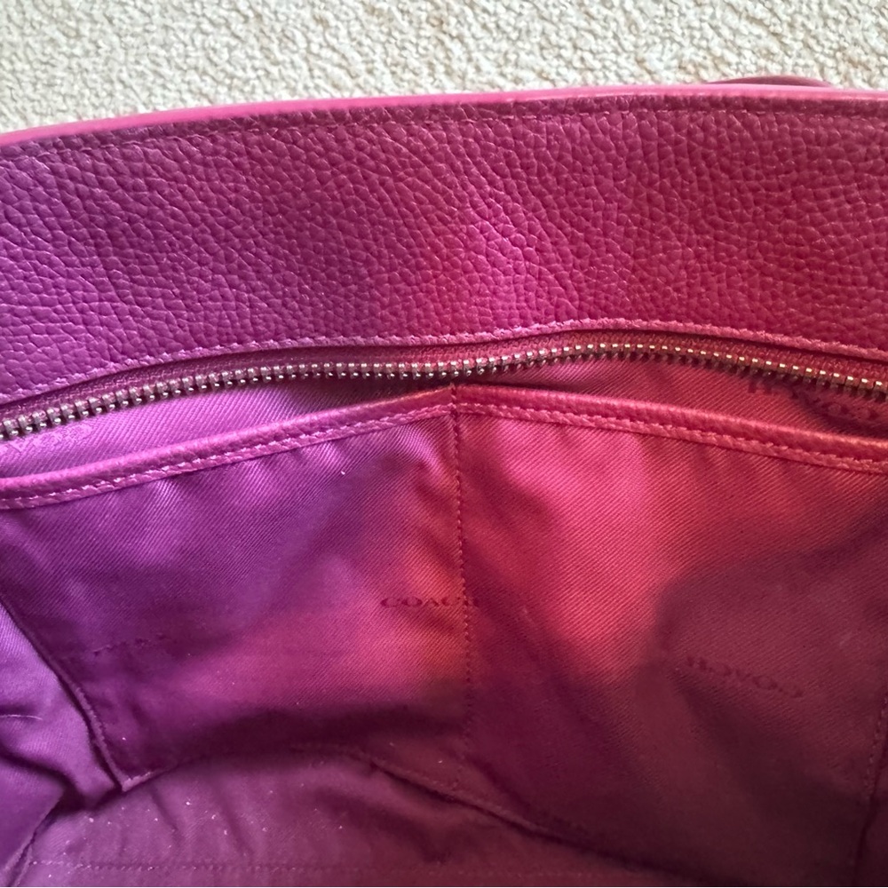 Coach Plum Shoulder Bag - Picture 4 of 5